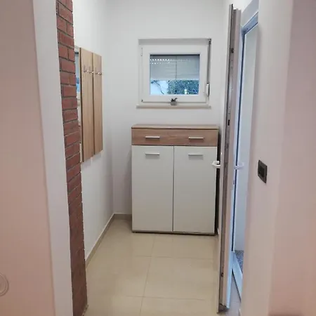 Apartma Mi-mari2